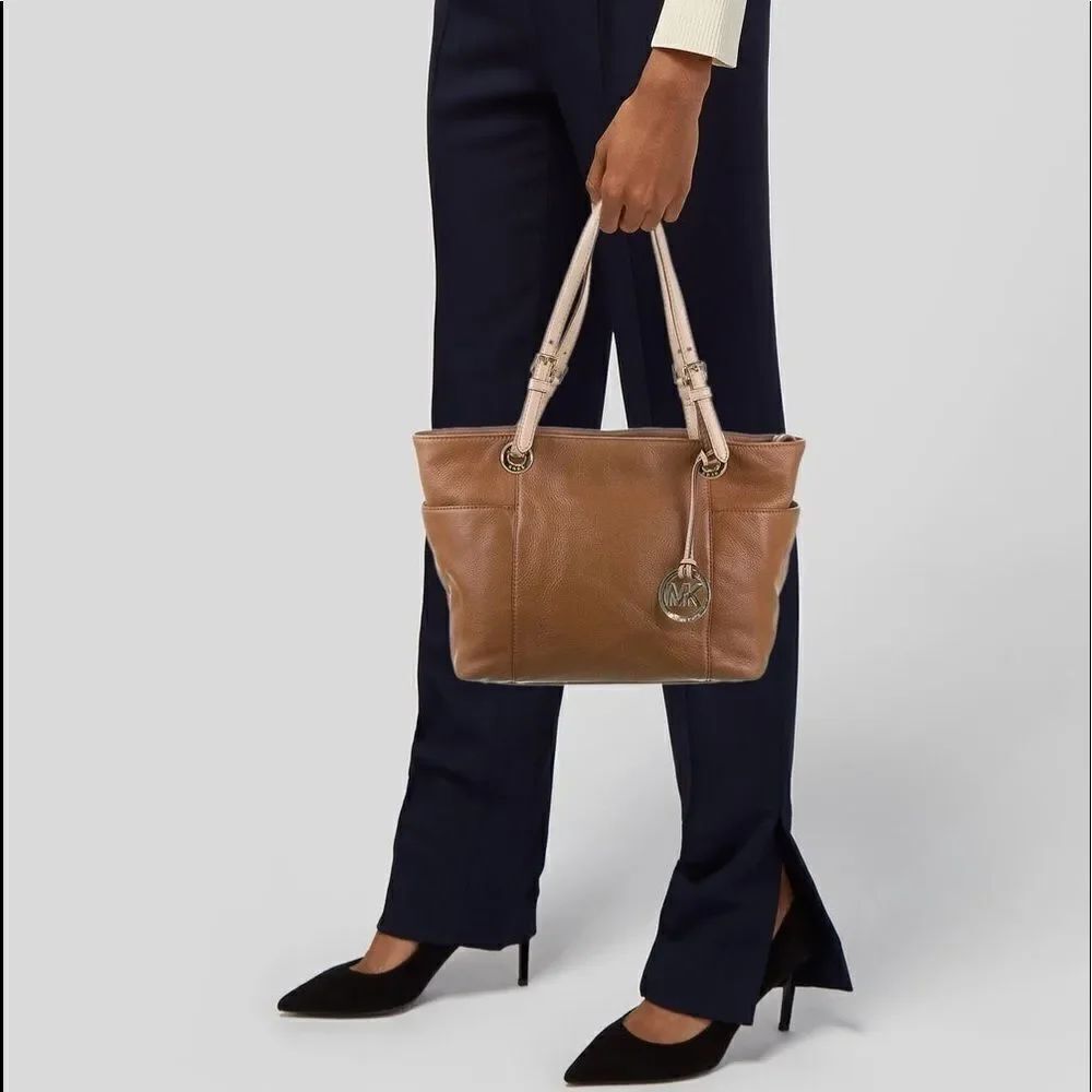 Michael Kors Jetset tote cognac